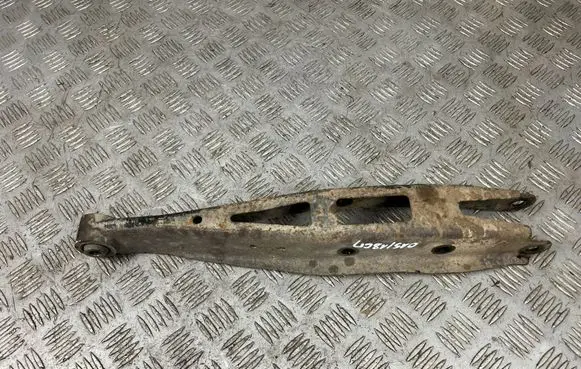 Subaru Outback (BS) Rear upper control arm/wishbone