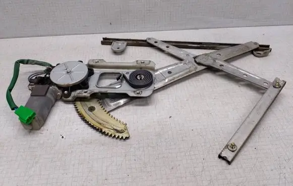 Subaru Legacy Front door window regulator with motor 