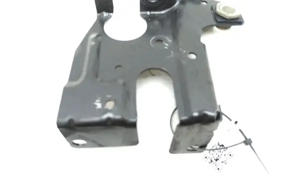 Ford Mondeo MK V Radiator mount bracket 82263