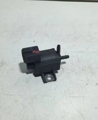 Toyota Corolla Verso AR10 Turbo solenoid valve 258600R010 72828606