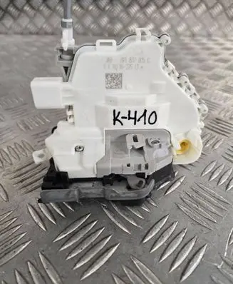 Audi A4 S4 B9 Front door lock 8X1837015C