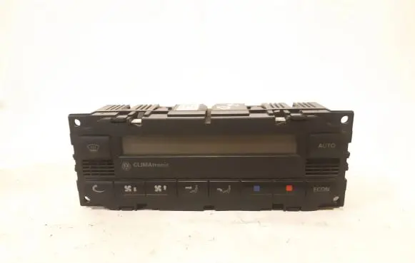 Volkswagen PASSAT B5 Climate control unit 3B1907044H 2400022303