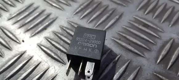 Hyundai Accent Other relay 9522429000 95224-29000