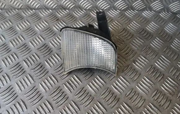 BMW 5 E34 Front indicator light 084441501