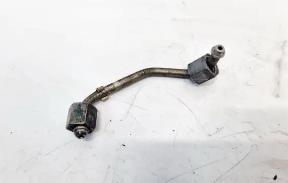 Ford Mondeo MK IV Fuel line pipe