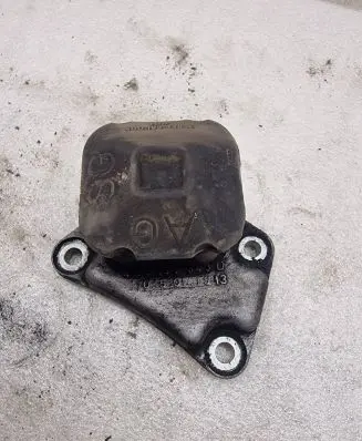 Audi A8 S8 D2 4D Engine mount bracket 4D0199339A