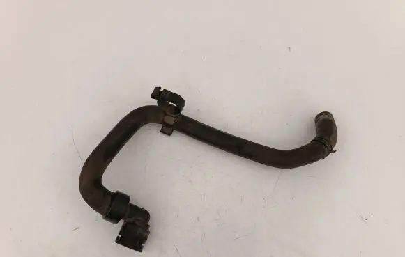 Opel Insignia A Engine coolant pipe/hose 13220143 56556389