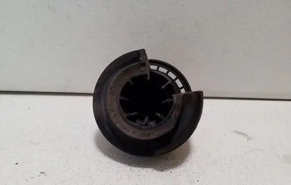 BMW 3 G20 G21 Rear coil spring rubber mount 6875395