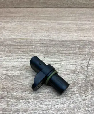 BMW 1 E81 E87 Camshaft position sensor 7518628 Used
