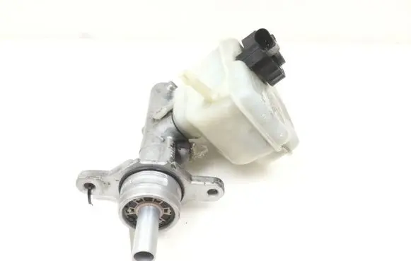 Volkswagen Golf V Master brake cylinder 1K1614019B