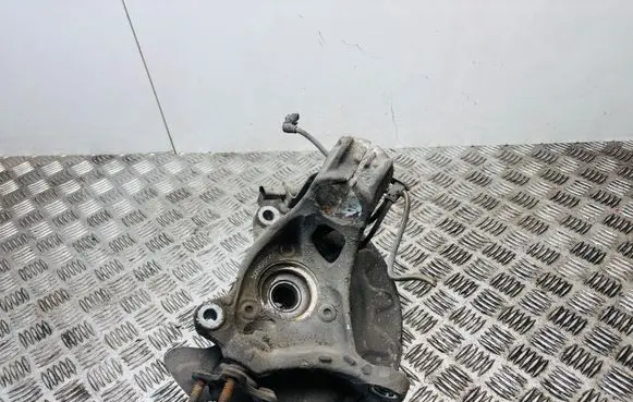 Skoda Superb B8 (3V) Front wheel hub 5Q0407258C