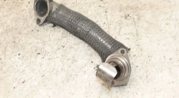 Ford C-MAX II EGR valve line/pipe/hose 9674950180