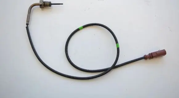 BMW X6 F16 Oil temperature sensor 04L906088EB