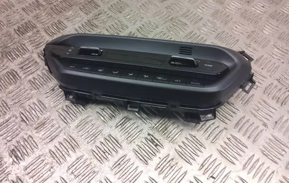 Hyundai Bayon Climate control unit 97250Q0700