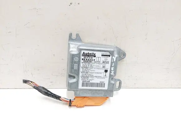 Nissan Interstar Airbag control unit/module 8200381668 605045200 H060ZR10828