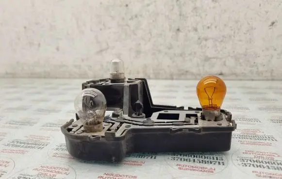 Volkswagen Sharan Tail light bulb cover holder