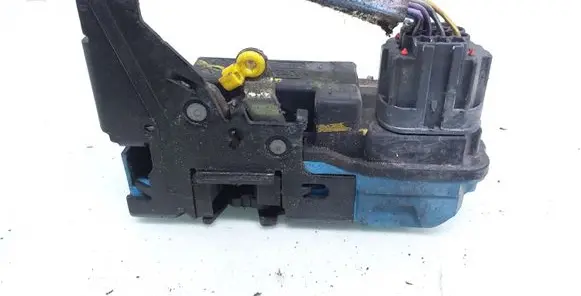Volvo S80 Front door lock