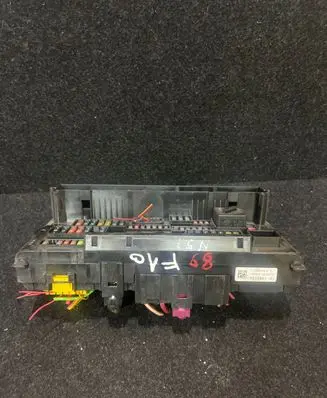 BMW 5 F10 F11 Fuse module 117033442D 9210861 00739721