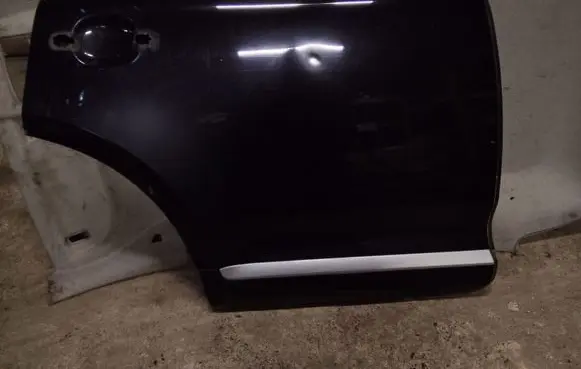 Porsche Cayenne (9PA) Rear door 