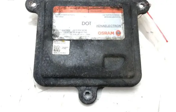 Jaguar XF Voltage converter/converter module 35XT6AD3