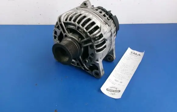 Renault Master II Generator/alternator 8200251006