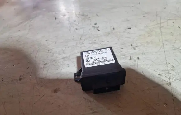 Volkswagen PASSAT B6 Other control units/modules 5M0907357C