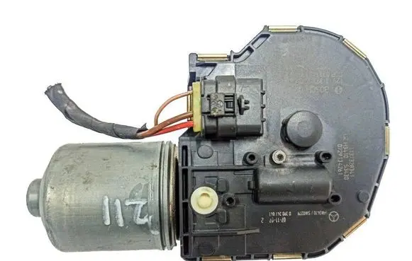 Mercedes-Benz E W211 Wiper motor 0390241841 1397220565 073115399153