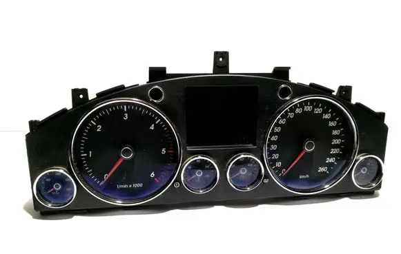 Volkswagen Touareg I Speedometer (instrument cluster) 7L6920881A 3192000027 0263655014