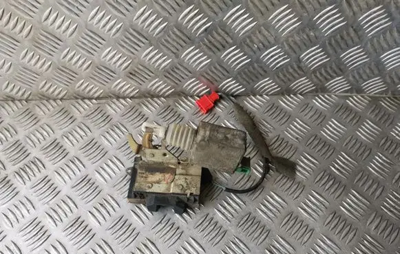 Seat Alhambra (Mk1) Tailgate/trunk/boot lock/catch/latch