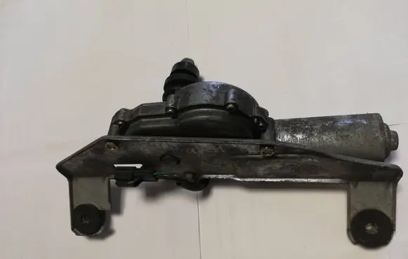 Volvo S40, V40 Rear window wiper motor 0390201529