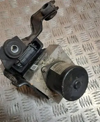 Opel Insignia A ABS Pump 13313805 16312209 16817009