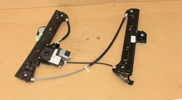 BMW 2 G42 Front door window regulator with motor 9854230