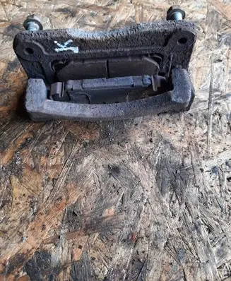 KIA Sorento Brake caliper pad carrier rear 