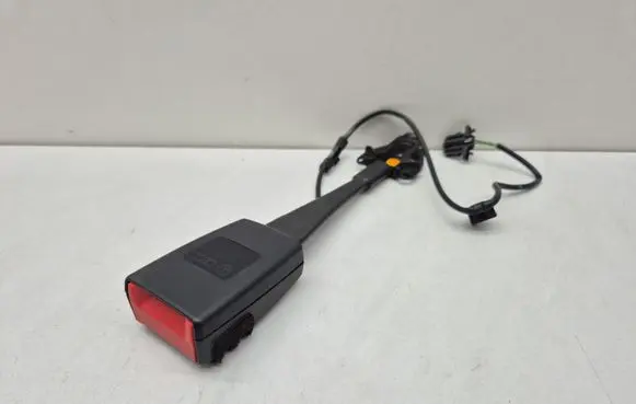 Audi A4 S4 B8 8K Front seatbelt buckle 8K0857755D