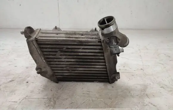 Audi A8 S8 D3 4E Intercooler radiator 4E0145805J