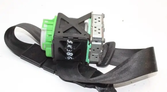 Audi TT TTS Mk2 Front seatbelt