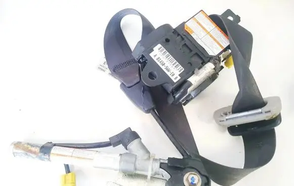Honda CR-V Front seatbelt a81850swwe0d a81850-sww-e0d