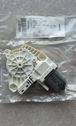 Skoda Yeti (5L) Front door window regulator with motor 8K0959812A