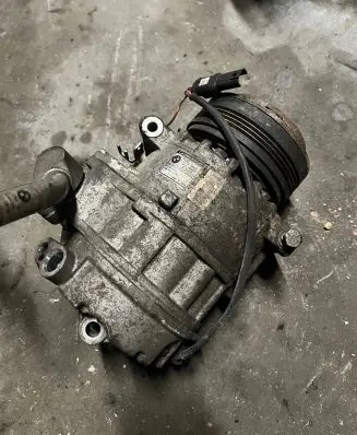 BMW X6 E71 Air conditioning (A/C) compressor (pump) A41011A90026