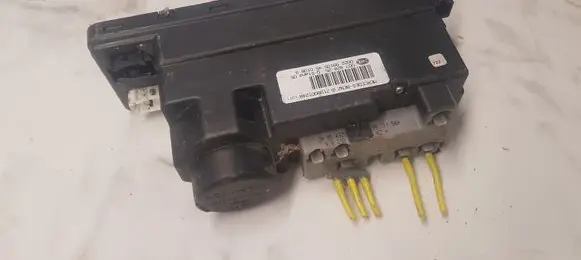Mercedes-Benz E W210 Central locking vacuum pump 2108001248 00782825