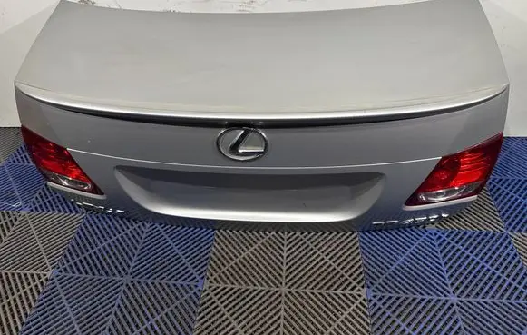 Lexus GS 300 350 430 450H Tailgate/trunk/boot lid