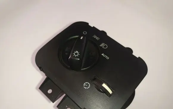 Land Rover Range Rover Sport L320 Light switch YUD501480PVJ