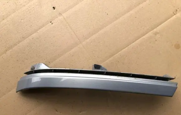 Opel Zafira A Under headlight/headlamp trim 