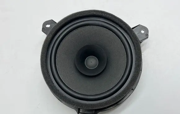 Subaru Forester SL Rear door speaker 4M313A