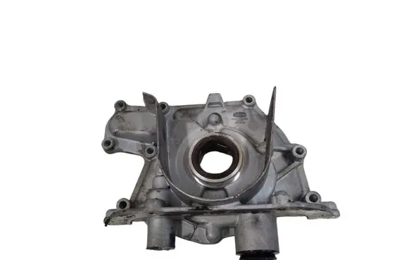 Opel Insignia A Oil pump OP0017