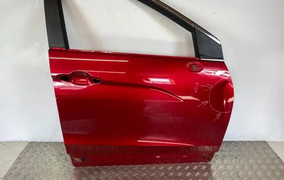 Mitsubishi Eclipse Cross Front door