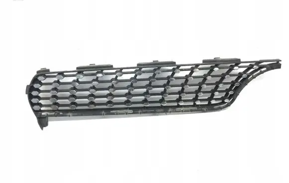 Mercedes-Benz CLA C118 X118 ACC Distronic radar sensor grill/trim 
