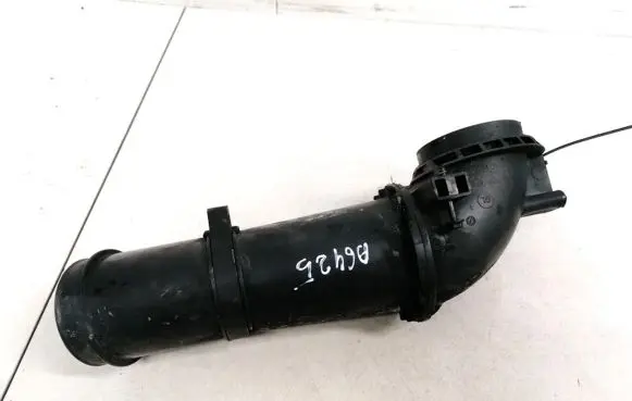 Volvo C30 Air intake hose/pipe 7689484400