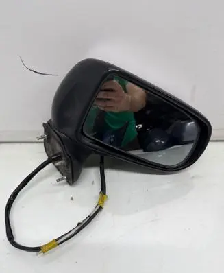 Mazda Premacy Front door electric wing mirror E13020089 E13010089