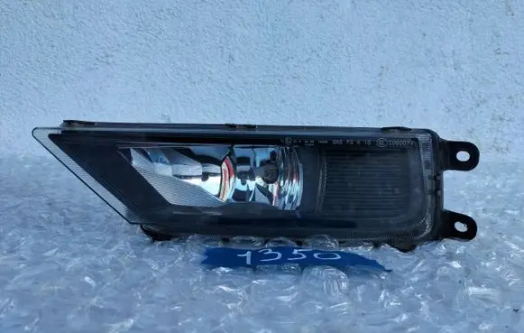Volkswagen Tiguan Front fog light 5NA941699